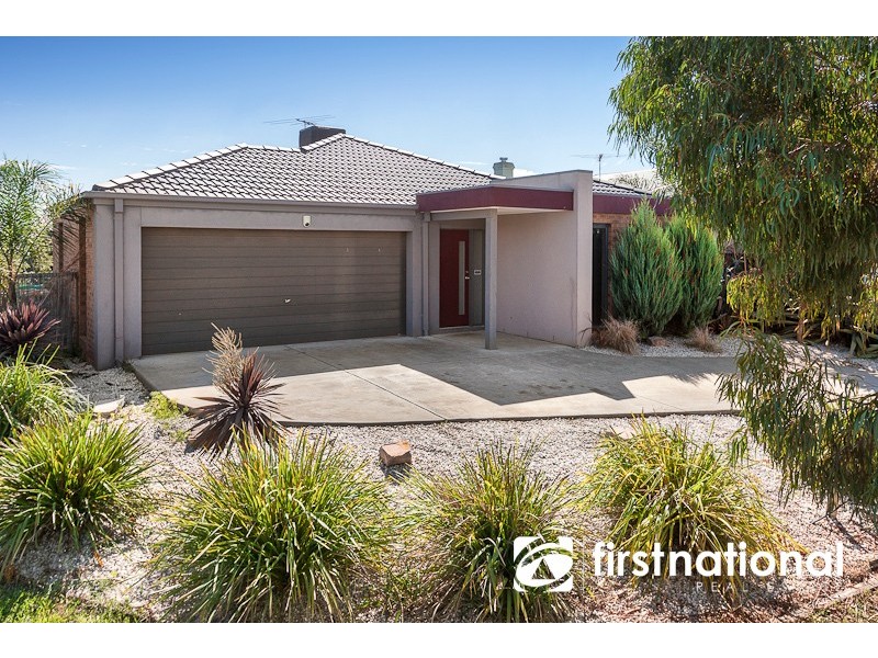 14 Killarney Crescent, Pakenham VIC 3810