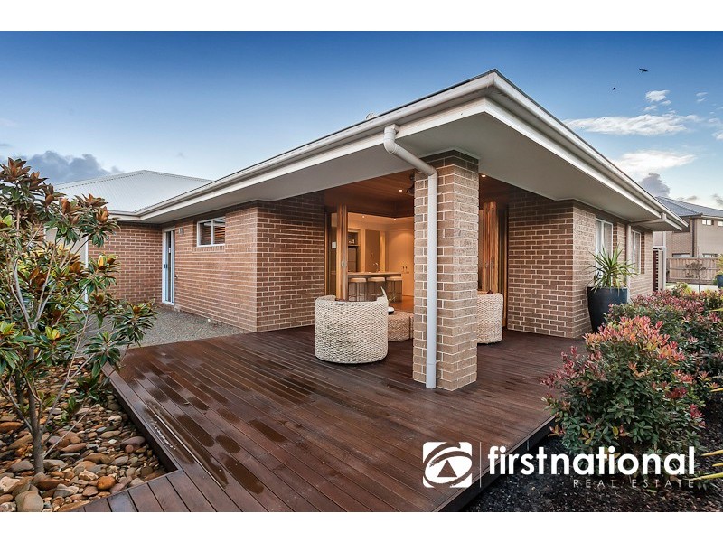 11 Arena Parade, Officer VIC 3809