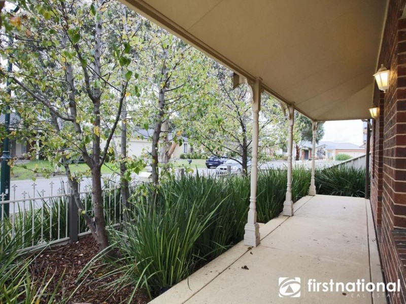 12 Tyrell Place, Pakenham VIC 3810
