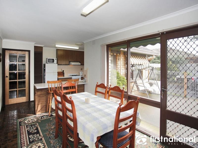 33 Sybella Avenue, Koo Wee Rup VIC 3981