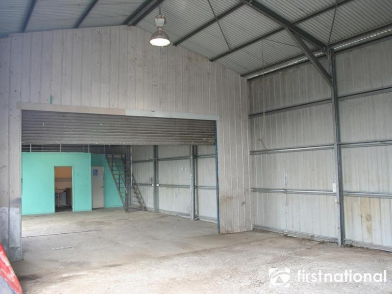 7 Livestock Way, Pakenham VIC 3810