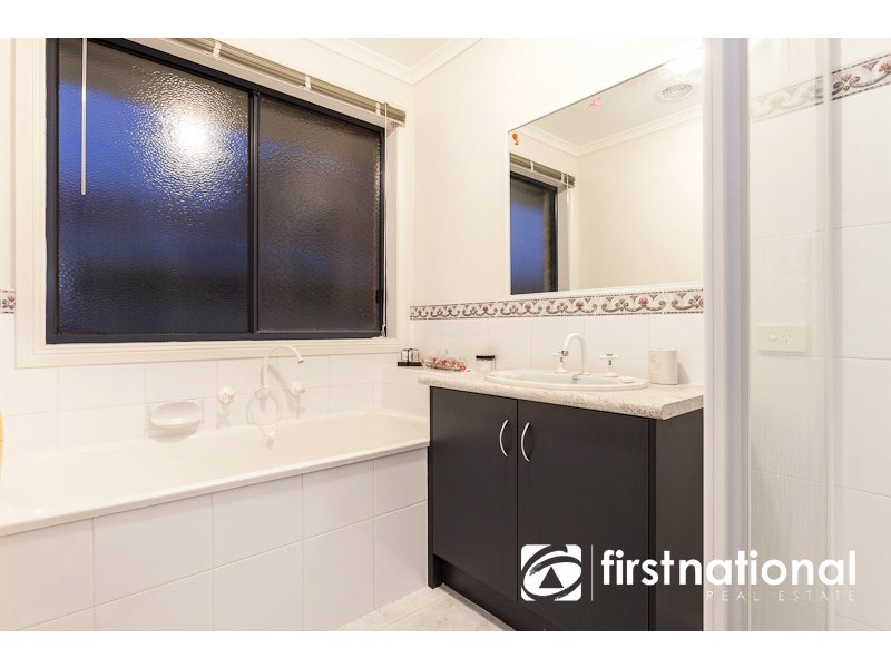 45 Silver Gum Drive, Pakenham VIC 3810