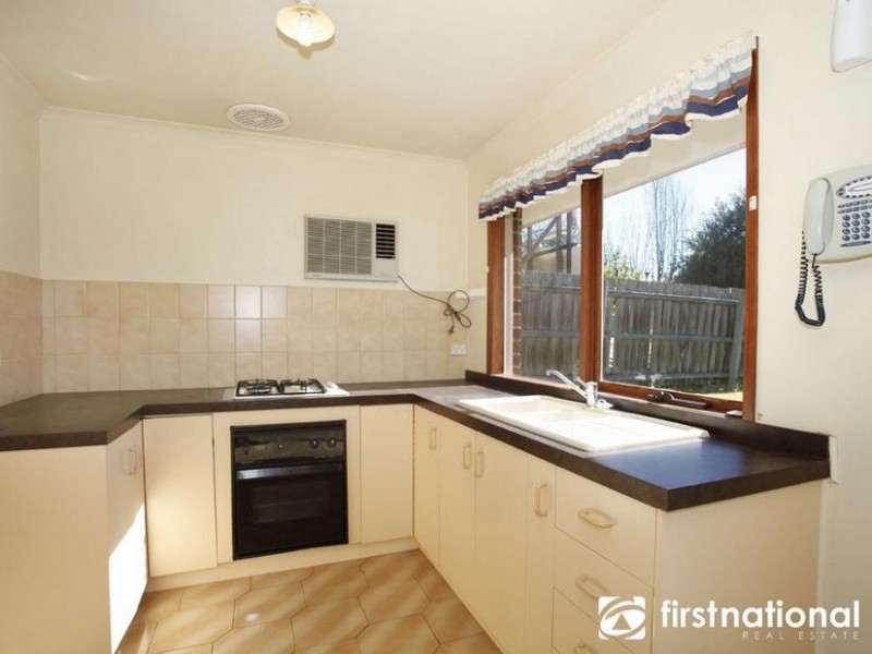 69 Smethurst Avenue, Pakenham VIC 3810