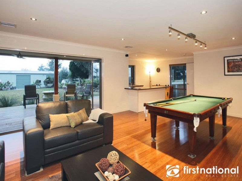 19 Jefferson Road, Garfield VIC 3814