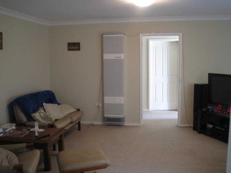 6 O’Shannessy Street, Pakenham VIC 3810