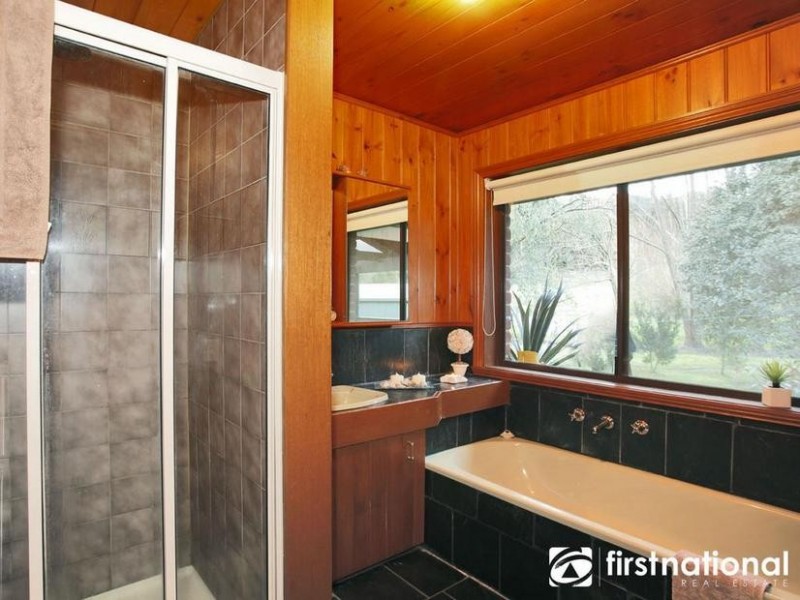 10 Crosby Road, Pakenham Upper VIC 3810