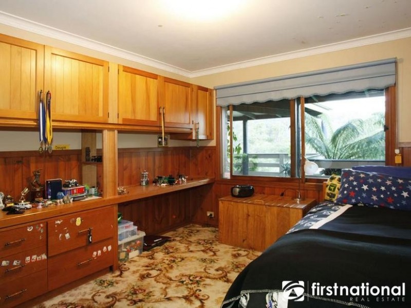 10 Crosby Road, Pakenham Upper VIC 3810