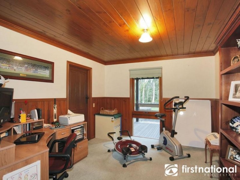 10 Crosby Road, Pakenham Upper VIC 3810