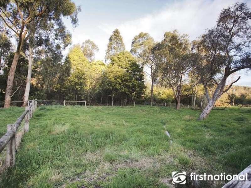 10 Crosby Road, Pakenham Upper VIC 3810