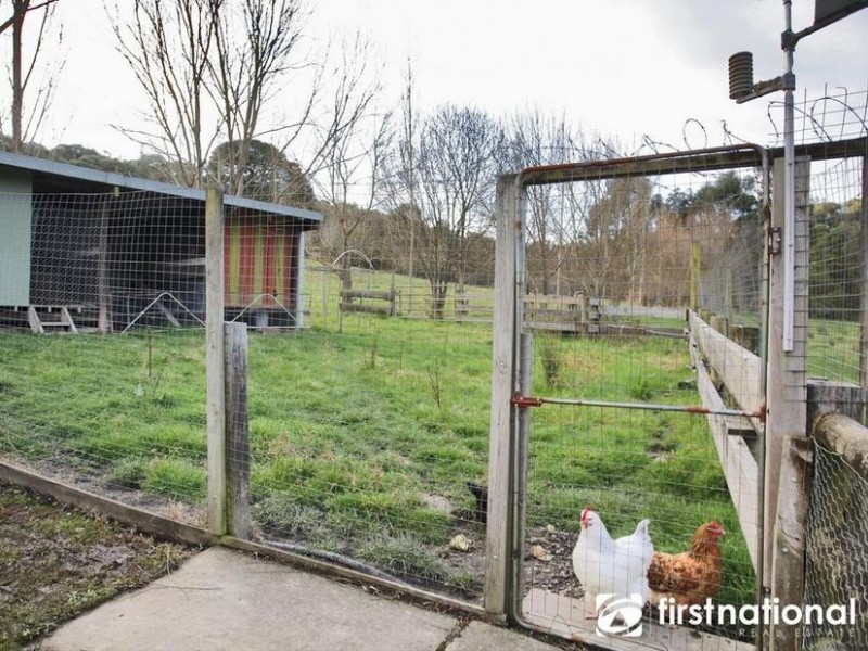 10 Crosby Road, Pakenham Upper VIC 3810