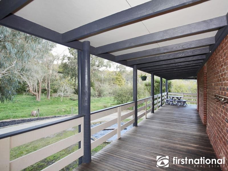 10 Crosby Rd, Pakenham Upper VIC 3810