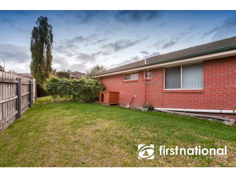 9 Union Avenue, Pakenham VIC 3810