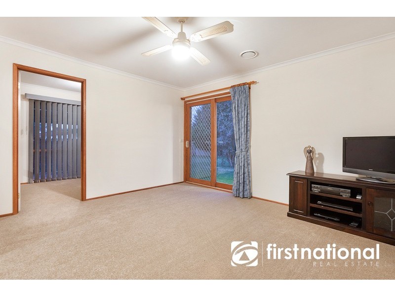 12 Sherriff Rise, Pakenham VIC 3810