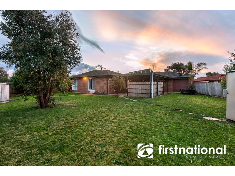 12 Sherriff Rise, Pakenham VIC 3810