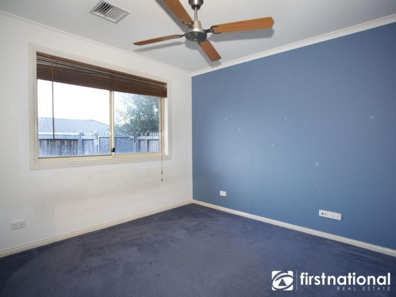 11 Camelia Way, Pakenham VIC 3810