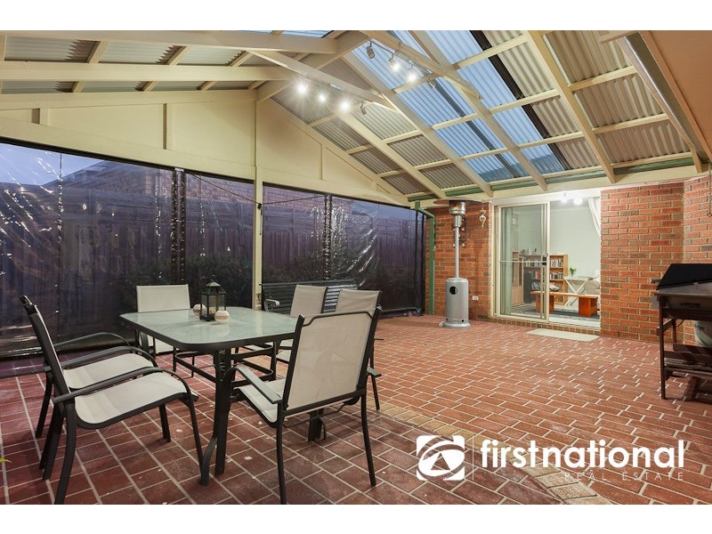 13 Claire Close, Pakenham VIC 3810