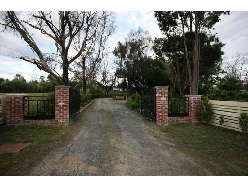 18 McDonald Road, Labertouche VIC 3816