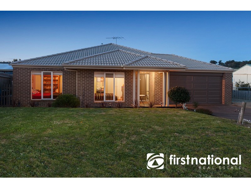 3 Teriki Place, Garfield VIC 3814