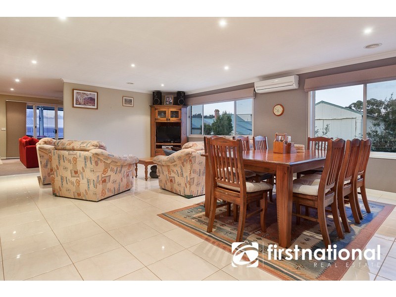 3 Teriki Place, Garfield VIC 3814