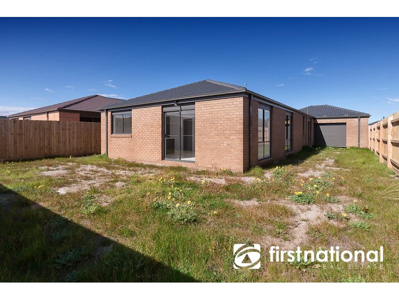 9 Raven Court, Pakenham VIC 3810
