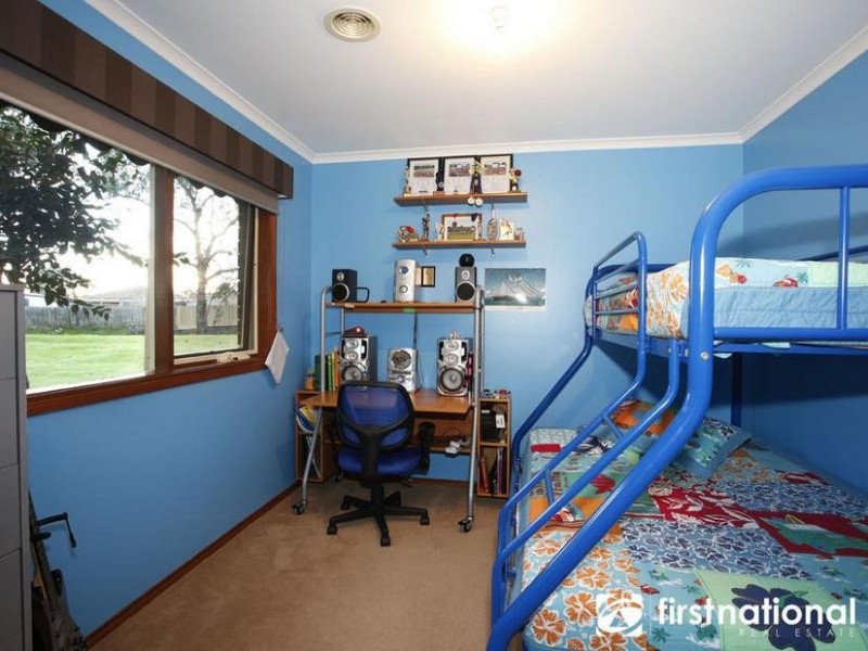 20 Oaktree Drive, Pakenham Upper VIC 3810