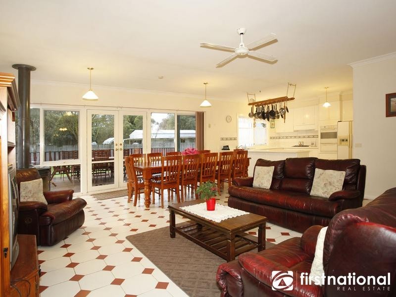 2a Richards Road, Nar Nar Goon VIC 3812