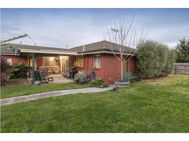 9 Union Avenue, Pakenham VIC 3810