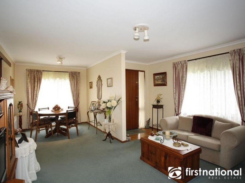 2/23 Main Street, Nar Nar Goon VIC 3812