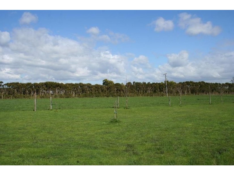 425 Bald Hill Road, Pakenham VIC 3810