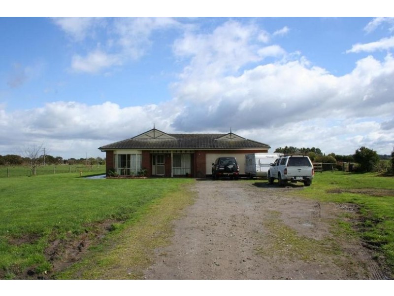 425 Bald Hill Road, Pakenham VIC 3810