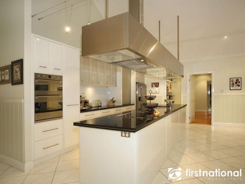 25 Buckland Ln, Pakenham Upper VIC 3810