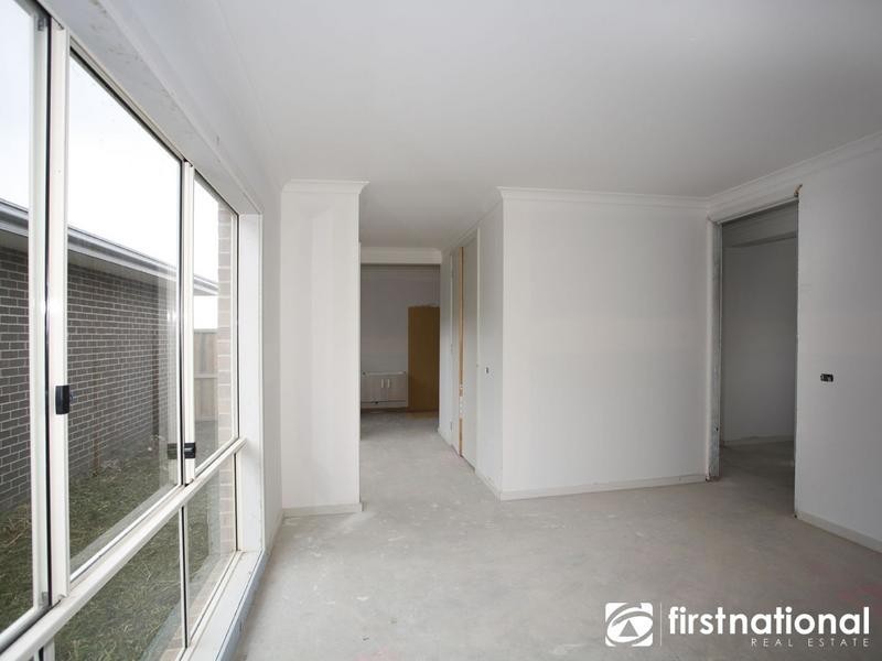 7 Edenbrook Circuit, Pakenham VIC 3810