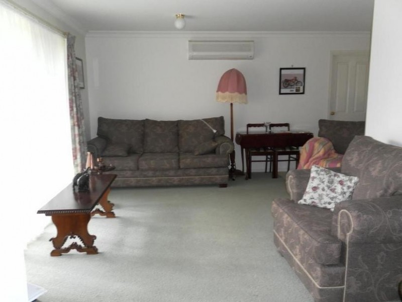 40 Pommel Street, Pakenham VIC 3810