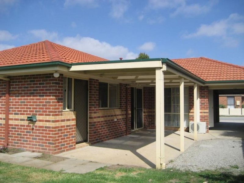 40 Pommel Street, Pakenham VIC 3810