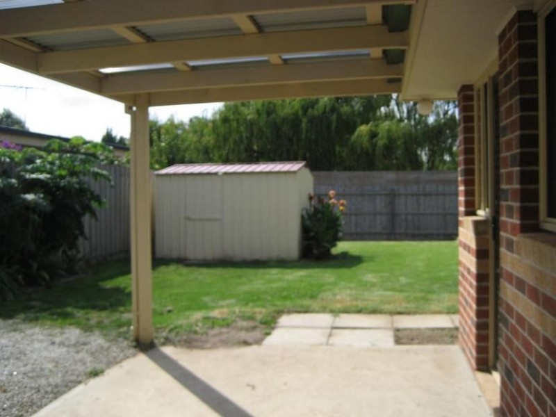 40 Pommel Street, Pakenham VIC 3810