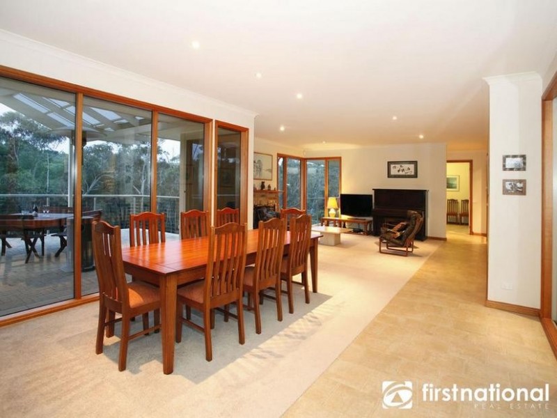 50 Lilliput Ln, Pakenham Upper VIC 3810