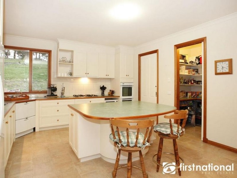 50 Lilliput Ln, Pakenham Upper VIC 3810