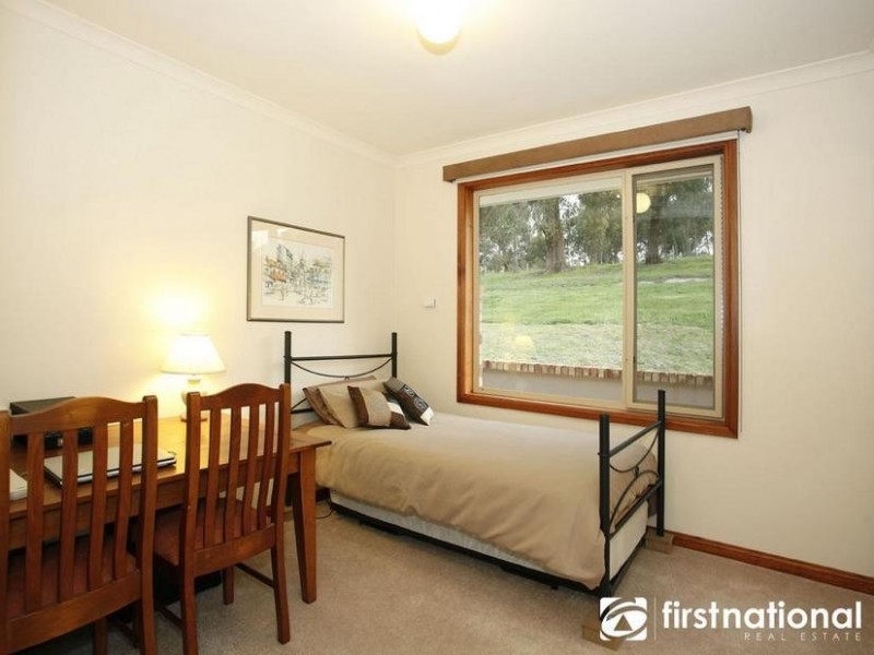 50 Lilliput Ln, Pakenham Upper VIC 3810