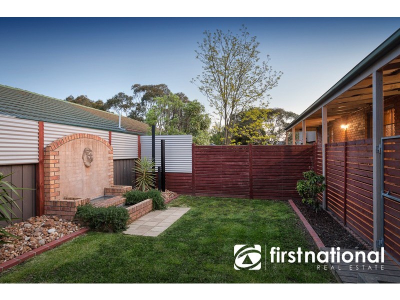 4 Harness Place, Pakenham VIC 3810