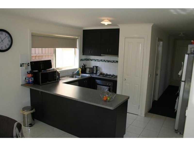 19/18 Ben Drive, Pakenham VIC 3810