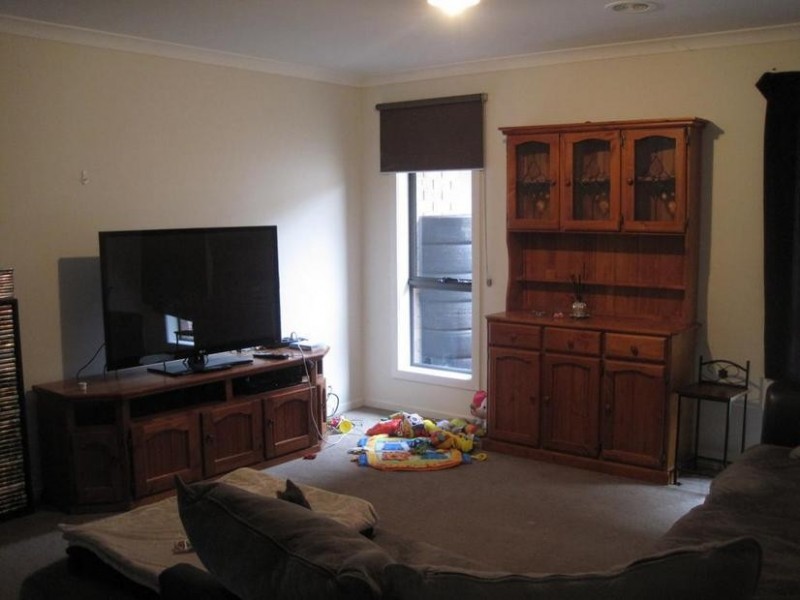 40 Victory Drive, Pakenham VIC 3810