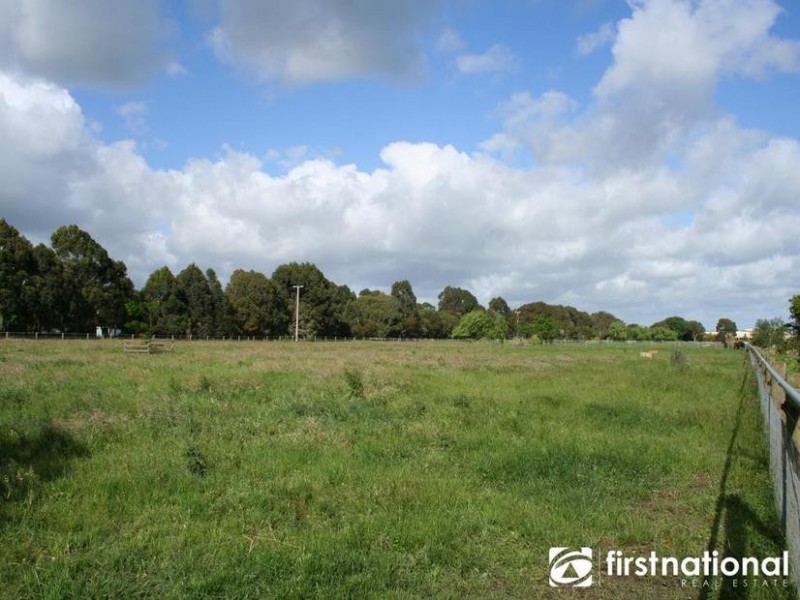 590 Seven Mile Road, Nar Nar Goon VIC 3812