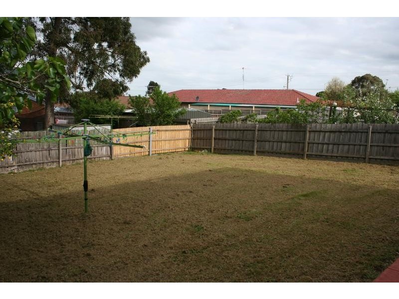 6 Damien Court, Pakenham VIC 3810