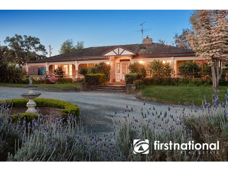 10 Morrison Road, Pakenham Upper VIC 3810