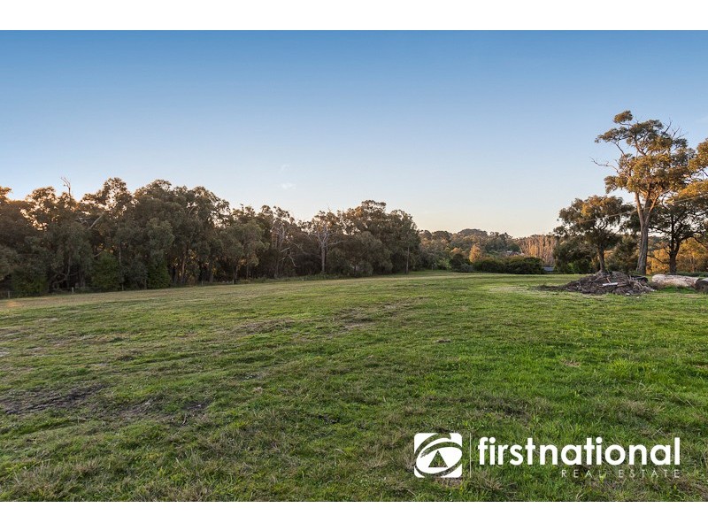 10 Morrison Road, Pakenham Upper VIC 3810