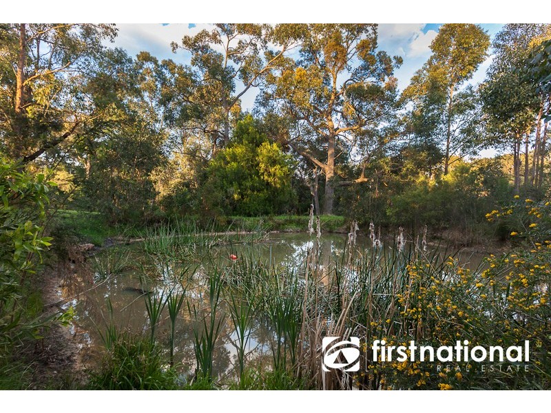 10 Morrison Road, Pakenham Upper VIC 3810