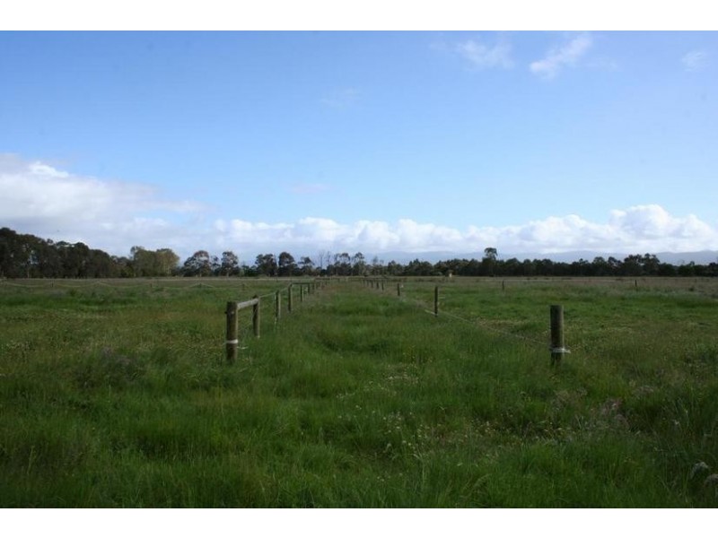 26 Johnson Street, Longwarry VIC 3816