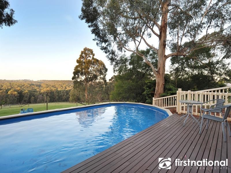 5 Buckland Lane, Pakenham Upper VIC 3810