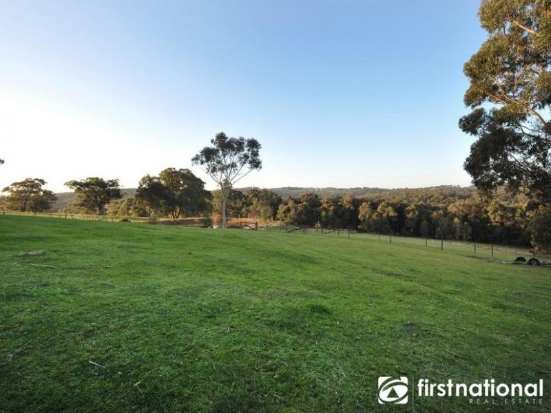 5 Buckland Lane, Pakenham Upper VIC 3810
