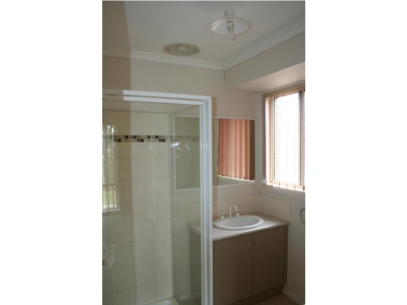 31 Riviera Drive, Pakenham VIC 3810